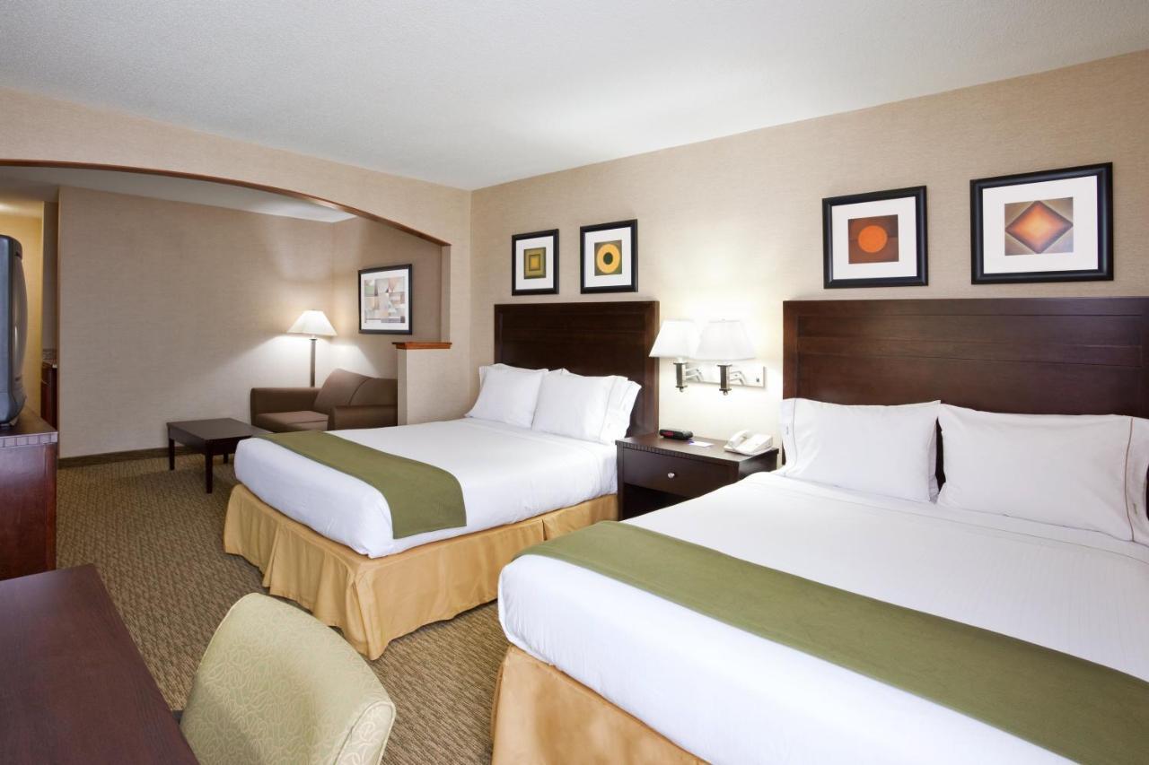 Holiday Inn Express Hotel & Suites Cleveland-Streetsboro By Ihg Exteriör bild